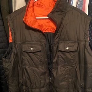 NorthFace XL reversible vest